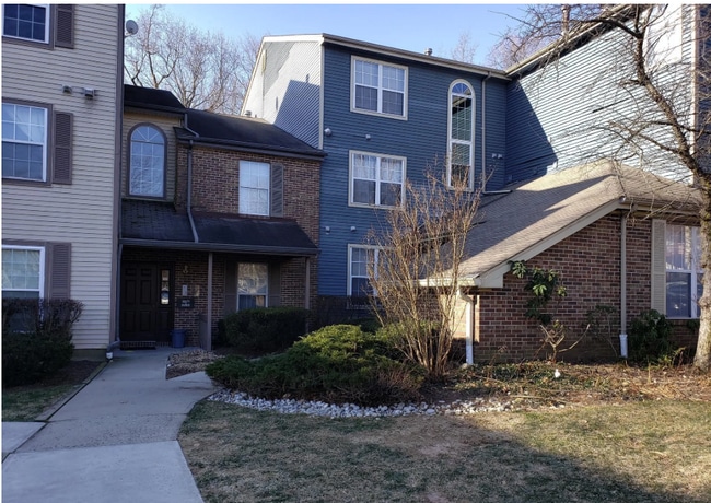 3252 Cypress Ct, Unit 3252