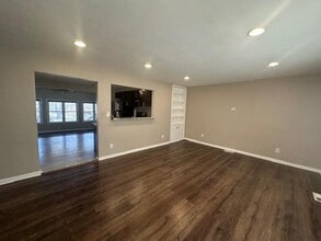 840 N Cooper Rd in New Lenox, IL - Building Photo - Building Photo