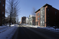 Carleton Court in Portland, ME - Foto de edificio - Building Photo