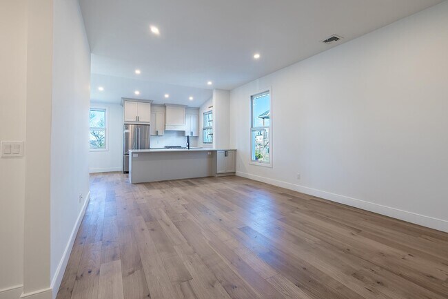 90 S Highland Ave-Unit -4 in Ossining, NY - Building Photo - Building Photo