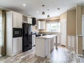 7431 43rd Way N in West Palm Beach, FL - Building Photo - Building Photo