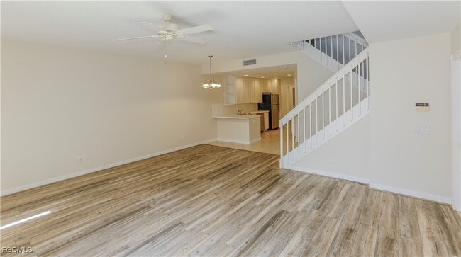 5701 Cove Cir in Naples, FL - Building Photo - Building Photo