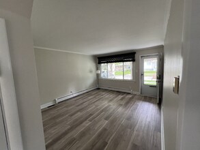 23124 Grove St in St. Clair Shores, MI - Building Photo - Building Photo