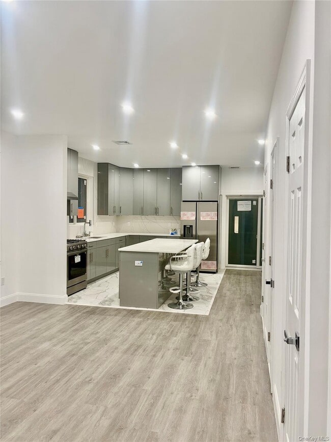 property at 15 Potomac St