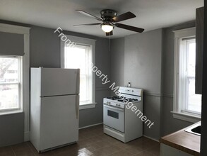 Indiana Ave in St. Louis, MO - Building Photo - Interior Photo