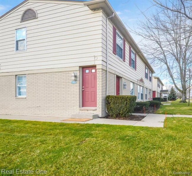 property at 102 Princeton Dr