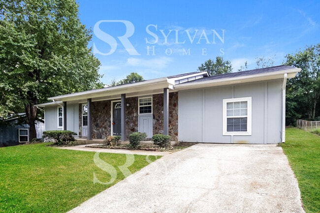 340 River Chase Dr in Jonesboro, GA - Building Photo - Building Photo