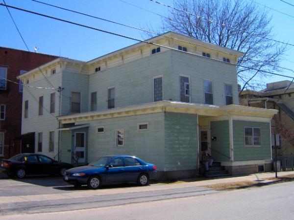 21-25 Mohawk St in Fort Plain, NY - Foto de edificio - Building Photo