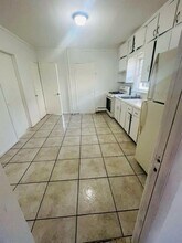 14 Sylvan Ct in Lakewood, NJ - Building Photo - Building Photo