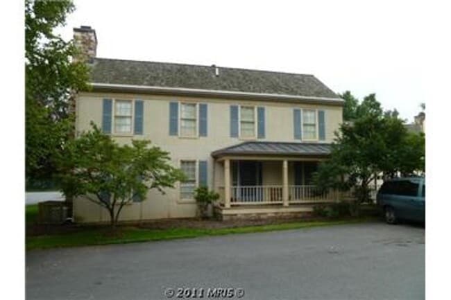 1 Linden Hill Way SW in Leesburg, VA - Building Photo - Building Photo