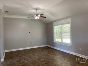 253 Hendrix St in Ludowici, GA - Building Photo - Building Photo