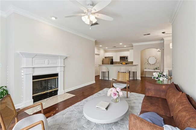 property at 2400 Cumberland Pkwy SE