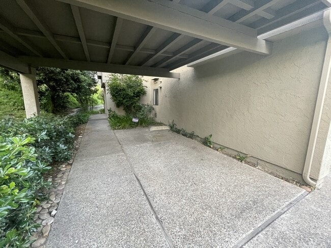 6036 Cirrus St in San Diego, CA - Building Photo - Building Photo
