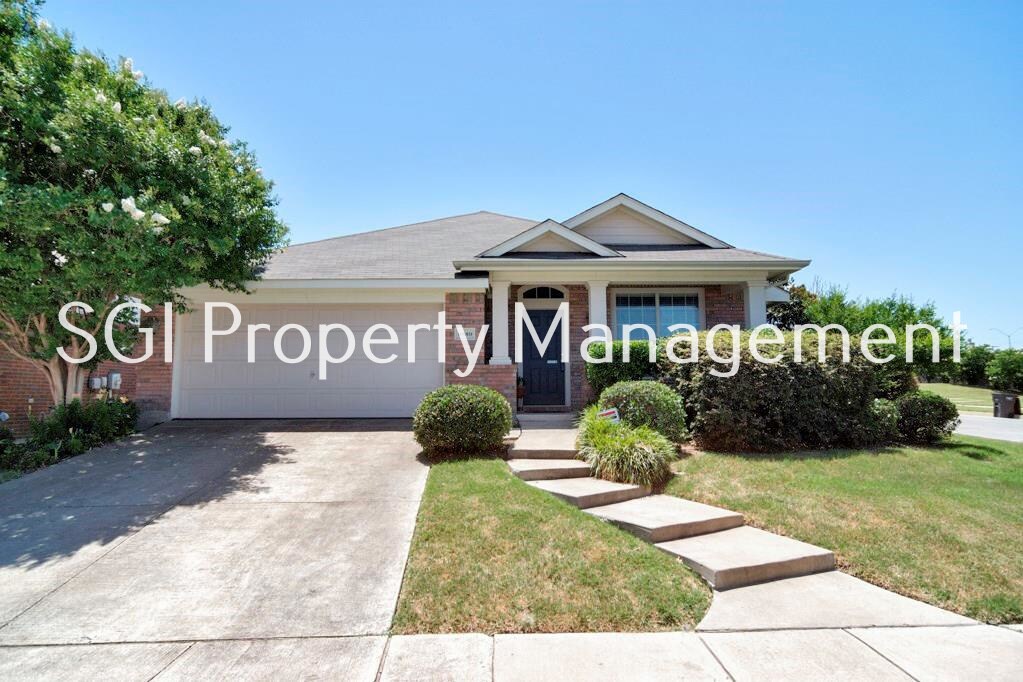 9889 Willowick Ave in Fort Worth, TX - Building Photo