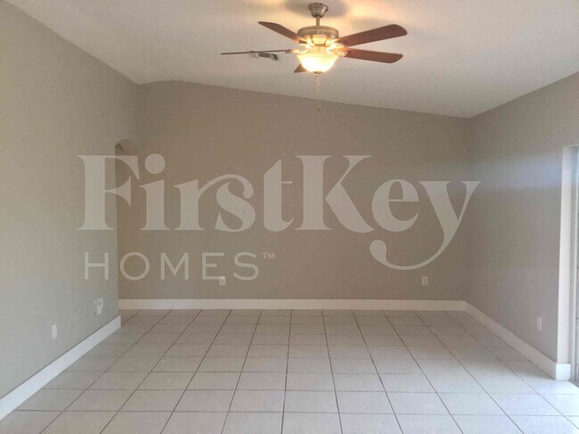 12749 SW 207th Terrace in Miami, FL - Building Photo - Building Photo