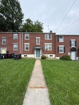 2703 W 4th St in Wilmington, DE - Building Photo
