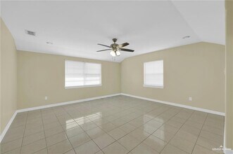 710 N 9th St in McAllen, TX - Building Photo - Building Photo