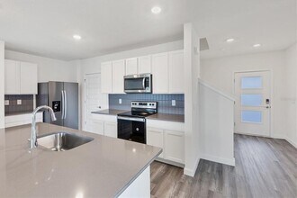 17106 Barnwood Pl in Bradenton, FL - Building Photo - Building Photo