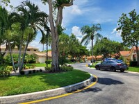 10665 San Bernardino Way in Boca Raton, FL - Foto de edificio - Building Photo