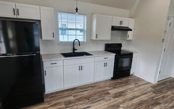 5 Sara Ann Dr in Little Rock, AR - Building Photo - Building Photo