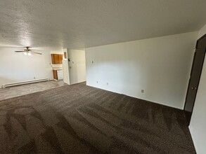 3469 Livingston St NE-Unit -3469 in Salem, OR - Building Photo - Building Photo