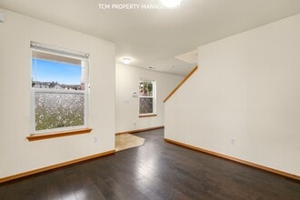 3215 147th Pl SW in Lynnwood, WA - Building Photo - Building Photo