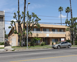 7909 Reseda Blvd Apartments