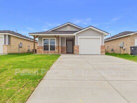 8911 Hockley St in Amarillo, TX - Building Photo