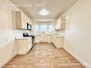 1916 Magnolia Ave in Long Beach, CA - Building Photo - Building Photo