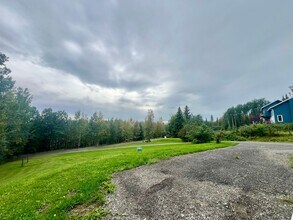 1346 Overhill Dr in Fairbanks, AK - Building Photo - Building Photo