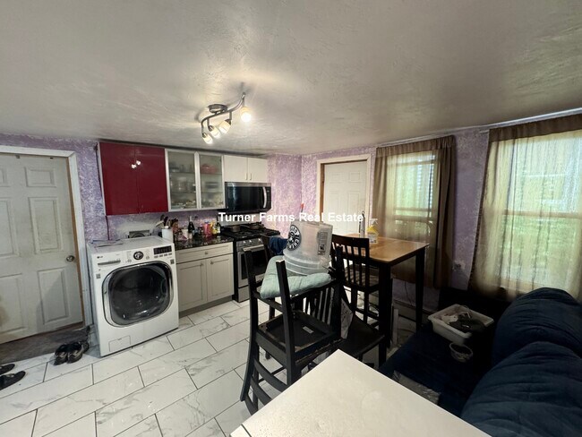 40 Bristol St, Unit 1