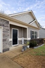 8 Willowrun Dr in Rome, GA - Building Photo - Building Photo