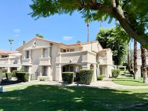 505 S Farrell Dr in Palm Springs, CA - Building Photo - Building Photo