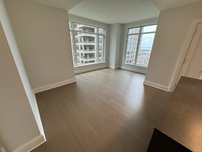 514 N Peshtigo Ct in Chicago, IL - Building Photo - Building Photo