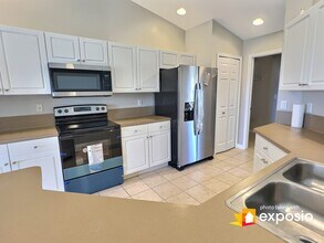 204 SW 14th Ave in Cape Coral, FL - Foto de edificio - Building Photo