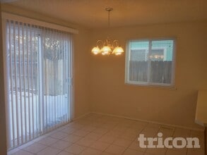 2572 Wabash Cir in Sparks, NV - Foto de edificio - Building Photo