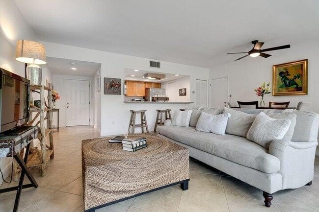 property at 11863 Wimbledon Cir