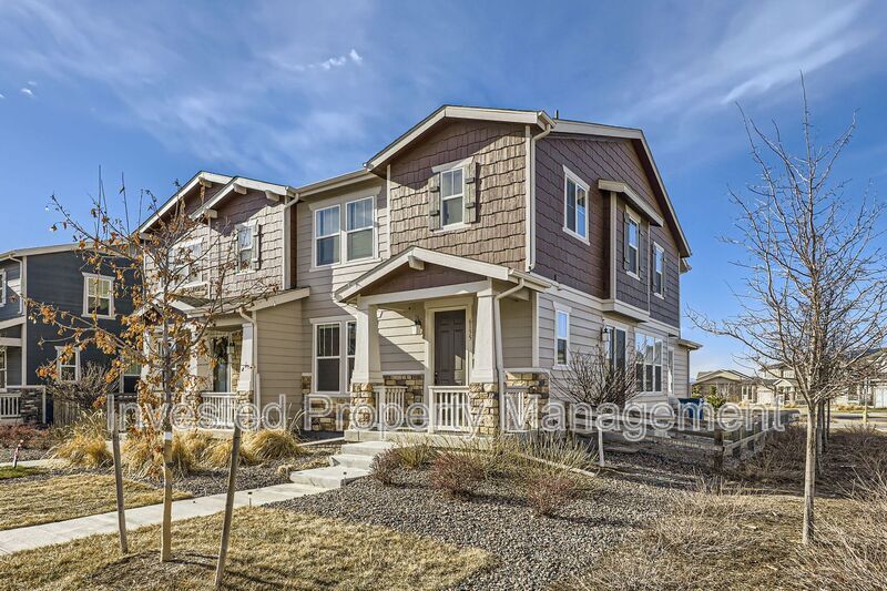 6135 N Nepal St in Aurora, CO - Building Photo