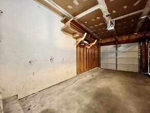 5500 Kalamazoo Ave SE in Kentwood, MI - Building Photo - Building Photo