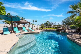 1741 S Clearview Ave in Mesa, AZ - Building Photo - Building Photo