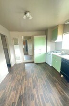 1701-1701 Allen Creek Rd in Grants Pass, OR - Building Photo - Building Photo