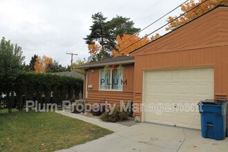 134 SW Higgins Ave in Missoula, MT - Building Photo - Building Photo