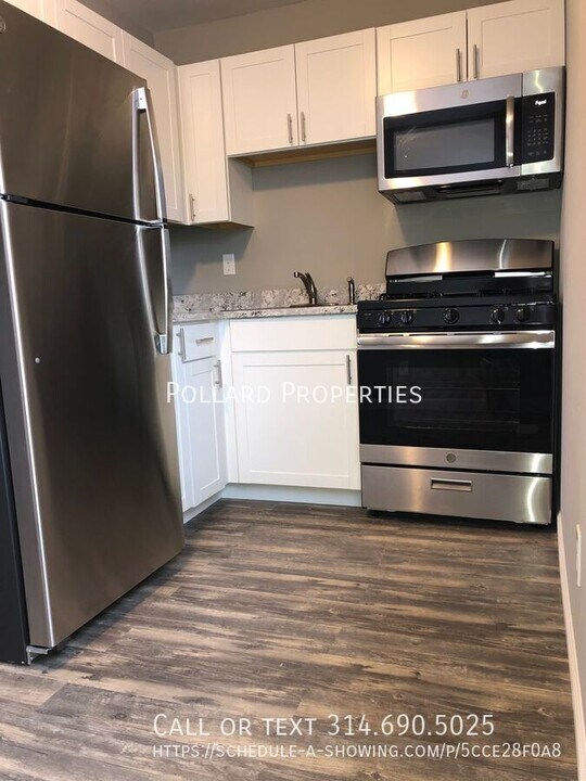 300 Arlington Way in Warrenton, MO - Building Photo