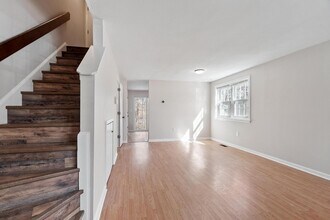 9 Kennedy Dr in Chelmsford, MA - Building Photo - Building Photo