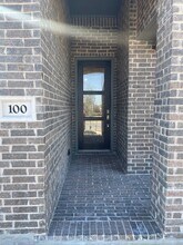 100 Marina Dr in Liberty Hill, TX - Building Photo - Building Photo
