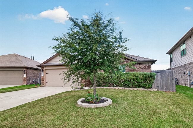 property at 811 Petunia Falls Ln