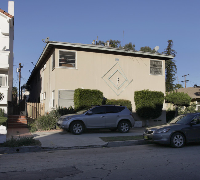 943 Wilcox Ave in Los Angeles, CA - Foto de edificio - Building Photo