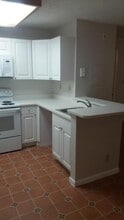 651 Lyons Rd in Coconut Creek, FL - Building Photo - Building Photo