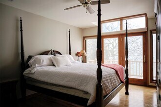 136 Browning Blvd in Barryville, NY - Building Photo - Building Photo