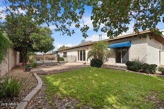5345 E Crocus Dr in Scottsdale, AZ - Building Photo - Building Photo